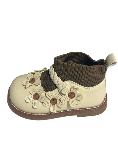 Pantofi eleganți pentru fetițe